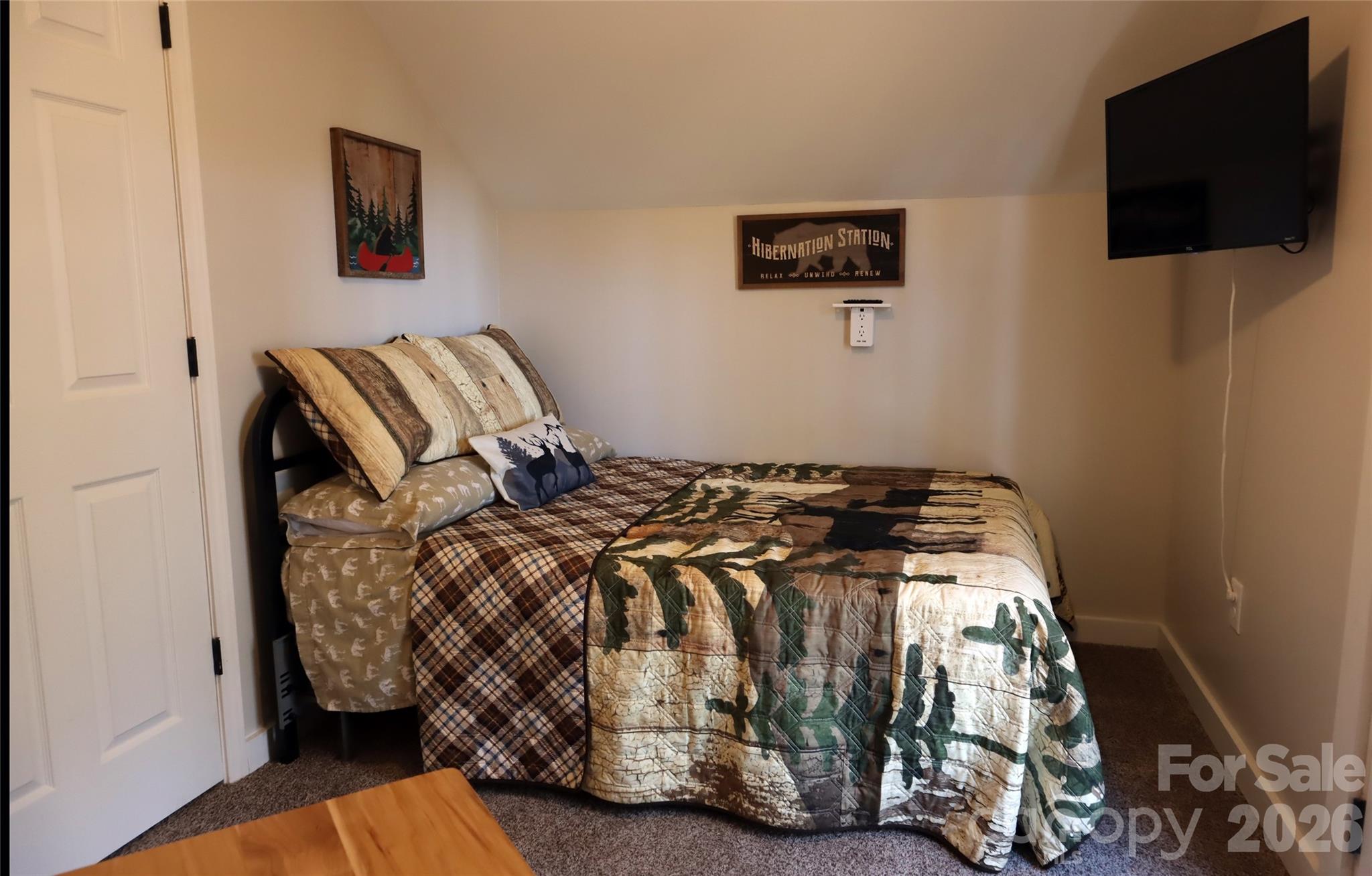 1594 High Valley Way Lenoir NC 28645