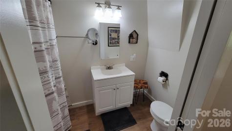 1594 High Valley Way Lenoir NC 28645