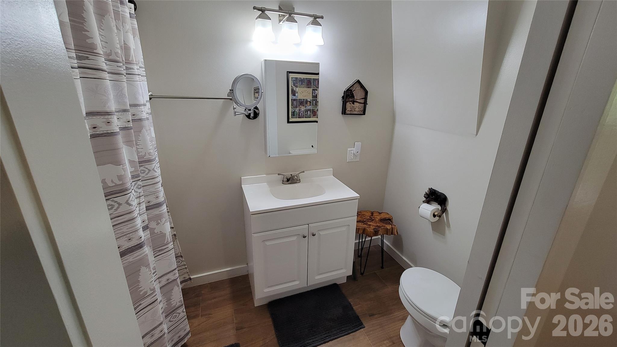 1594 High Valley Way Lenoir NC 28645
