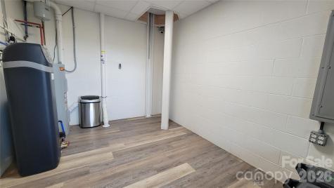 1594 High Valley Way Lenoir NC 28645
