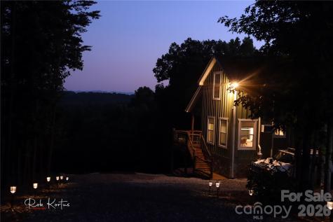 1594 High Valley Way Lenoir NC 28645