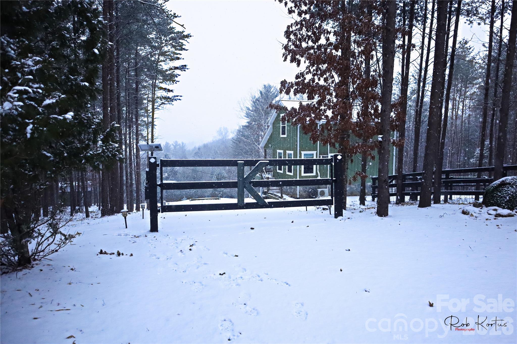 1594 High Valley Way Lenoir NC 28645