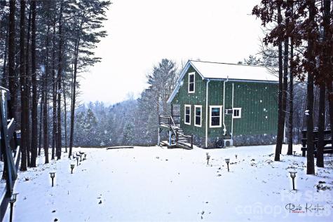 1594 High Valley Way Lenoir NC 28645