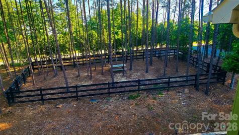 1594 High Valley Way Lenoir NC 28645