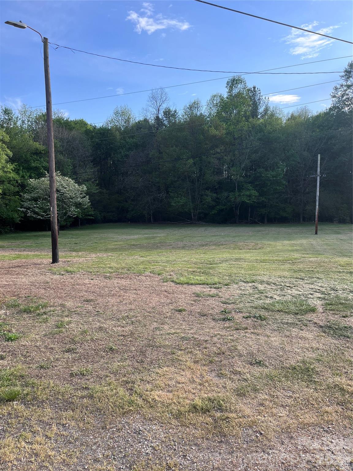 1033 Nc 16 Highway N Taylorsville NC 28681