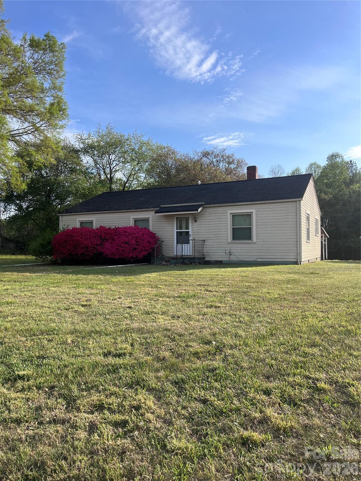 1033 Nc 16 Highway N Taylorsville NC 28681