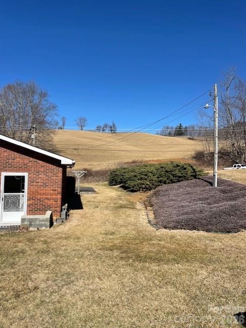 325 Tater Hill Road Zionville NC 28698