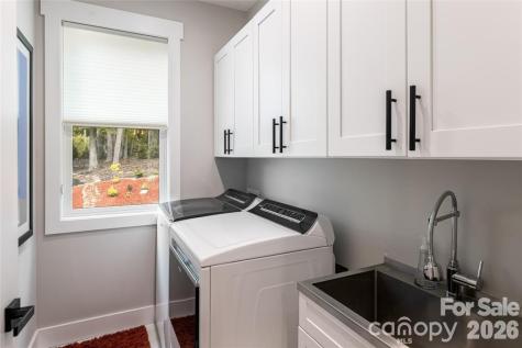99 Timber Ridge Circle Leicester NC 28748