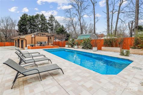 8104 Stem Court Charlotte NC 28227