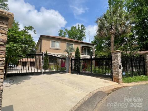 8104 Stem Court Charlotte NC 28227