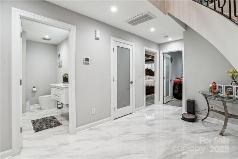 8104 Stem Court Charlotte NC 28227