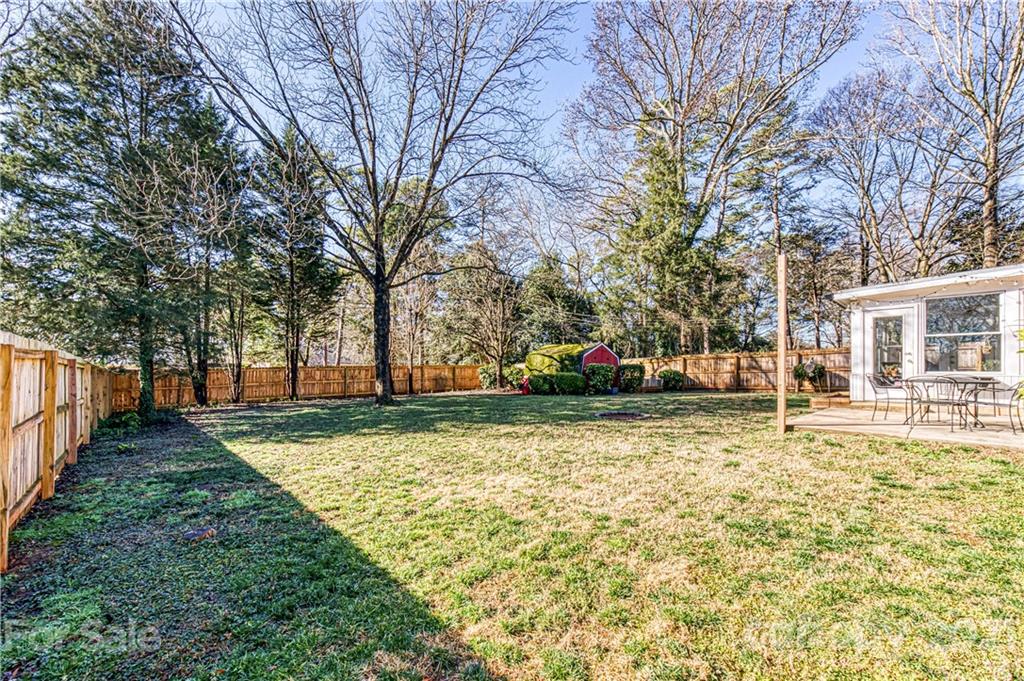 7047 Ridgebrook Drive Charlotte NC 28210