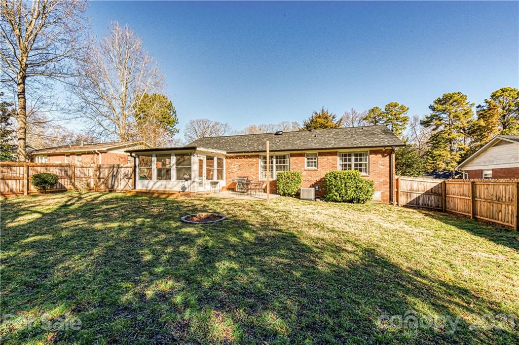 7047 Ridgebrook Drive Charlotte NC 28210