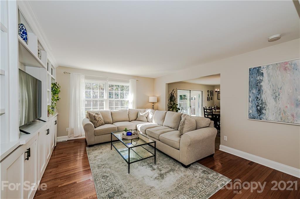 7047 Ridgebrook Drive Charlotte NC 28210
