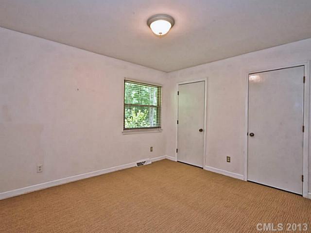 2510 E Providence Drive Charlotte NC 28270