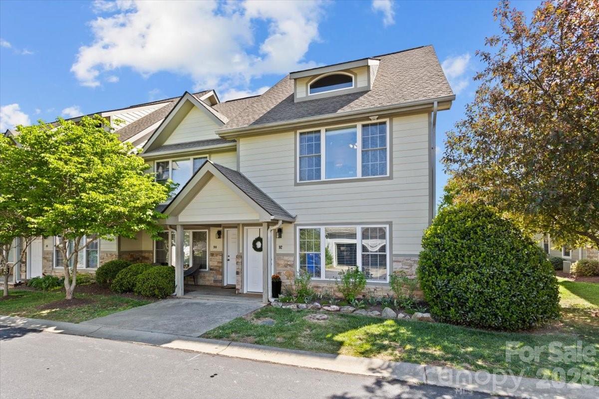 92 Rotunda Circle Asheville NC 28806