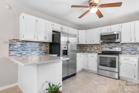 65 Pinewood Road Granite Falls NC 28630
