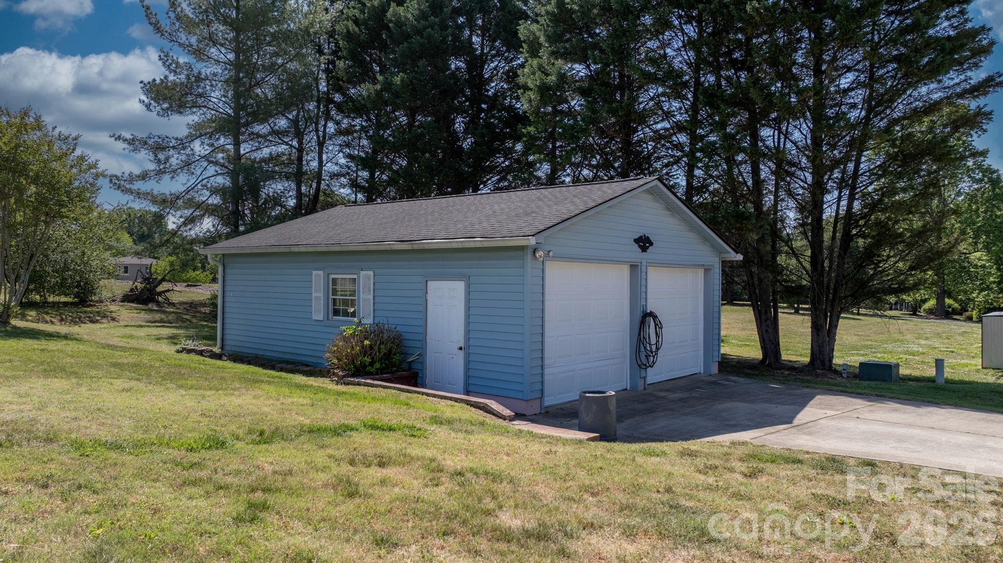 65 Pinewood Road Granite Falls NC 28630