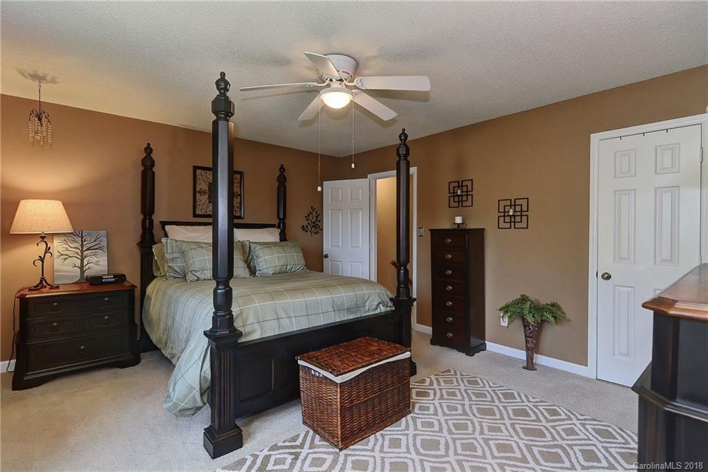 6634 Bunker Hill Circle Charlotte NC 28210