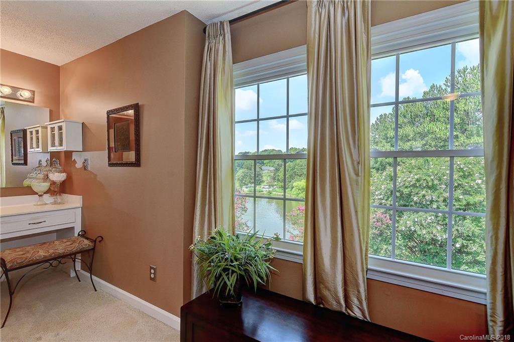 6634 Bunker Hill Circle Charlotte NC 28210