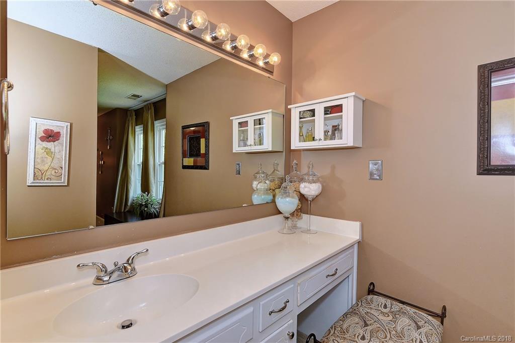 6634 Bunker Hill Circle Charlotte NC 28210