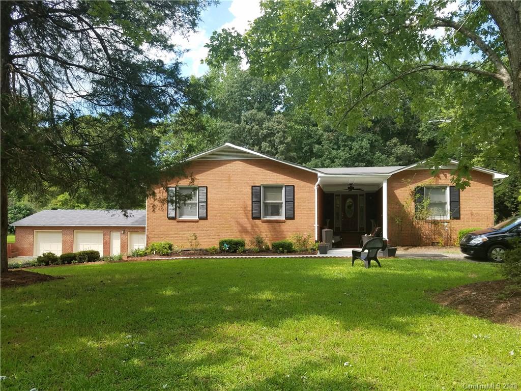 1313 Blacksnake Road Stanley NC 28164