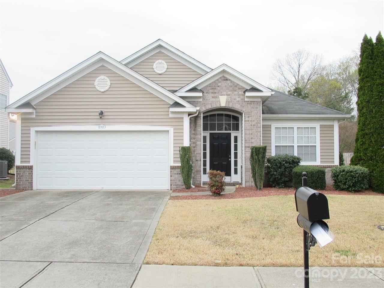 8903 Merrie Rose Avenue Charlotte NC 28213