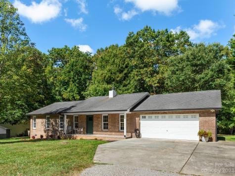863 Jackson Road Fletcher NC 28732