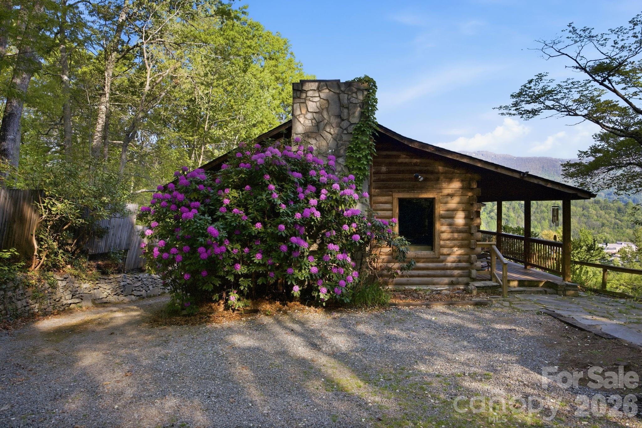 75 Red Oak Lane Waynesville NC 28786