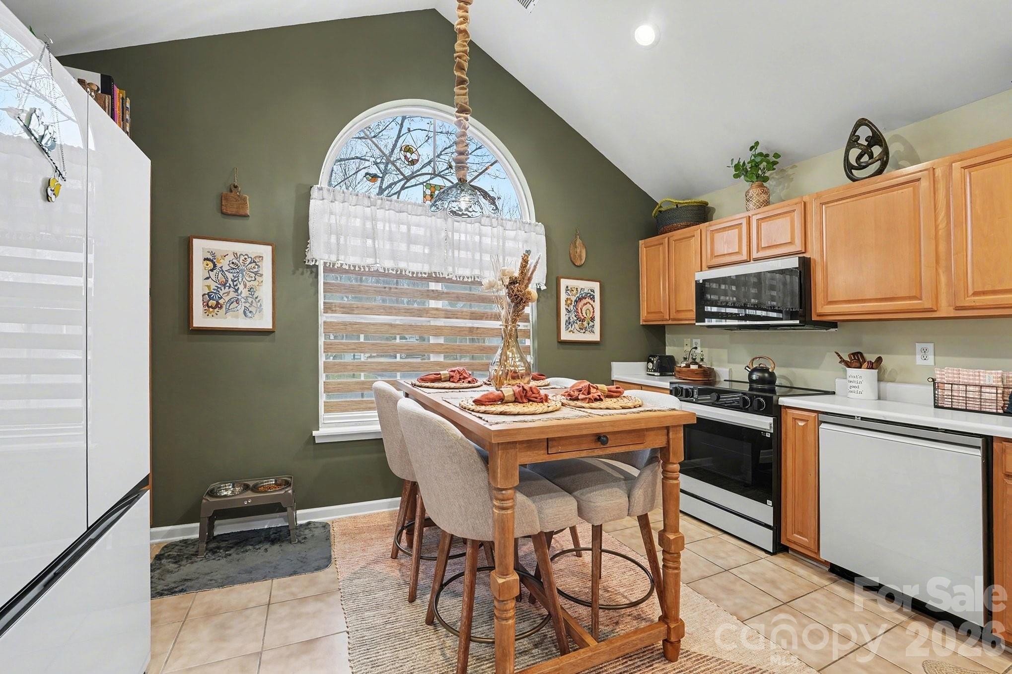 8331 Christmas Court Charlotte NC 28216