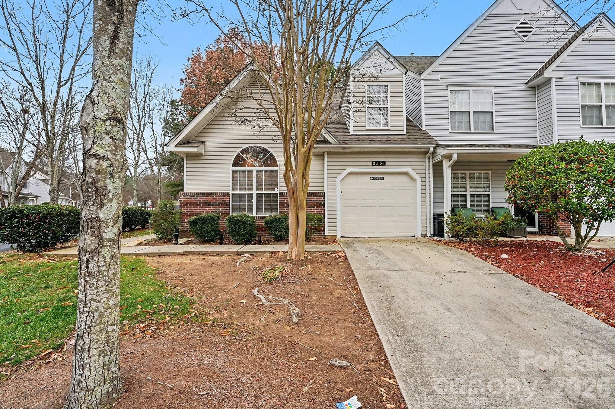 8331 Christmas Court Charlotte NC 28216