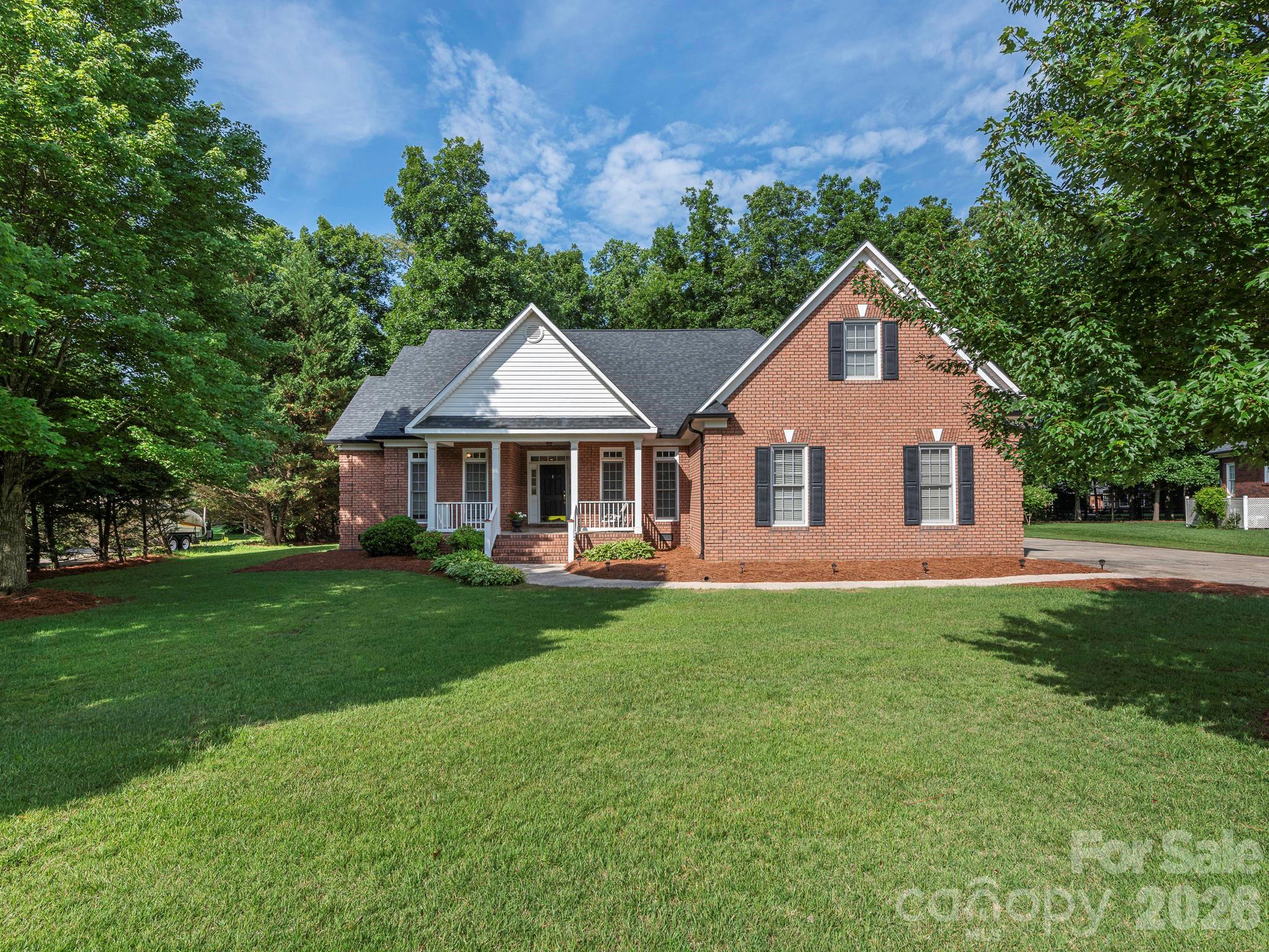 Harrisburg NC, 3672 Charolais Lane