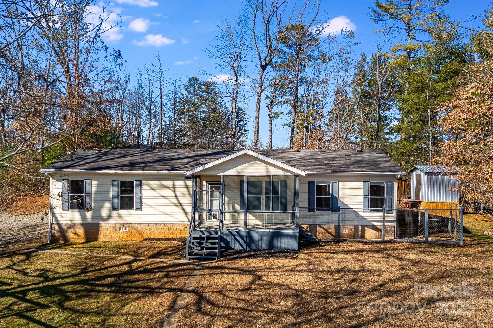 15 Cyrus Lane Weaverville NC 28787