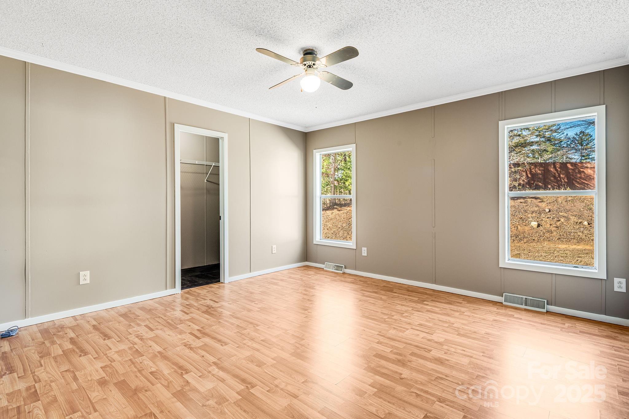 15 Cyrus Lane Weaverville NC 28787