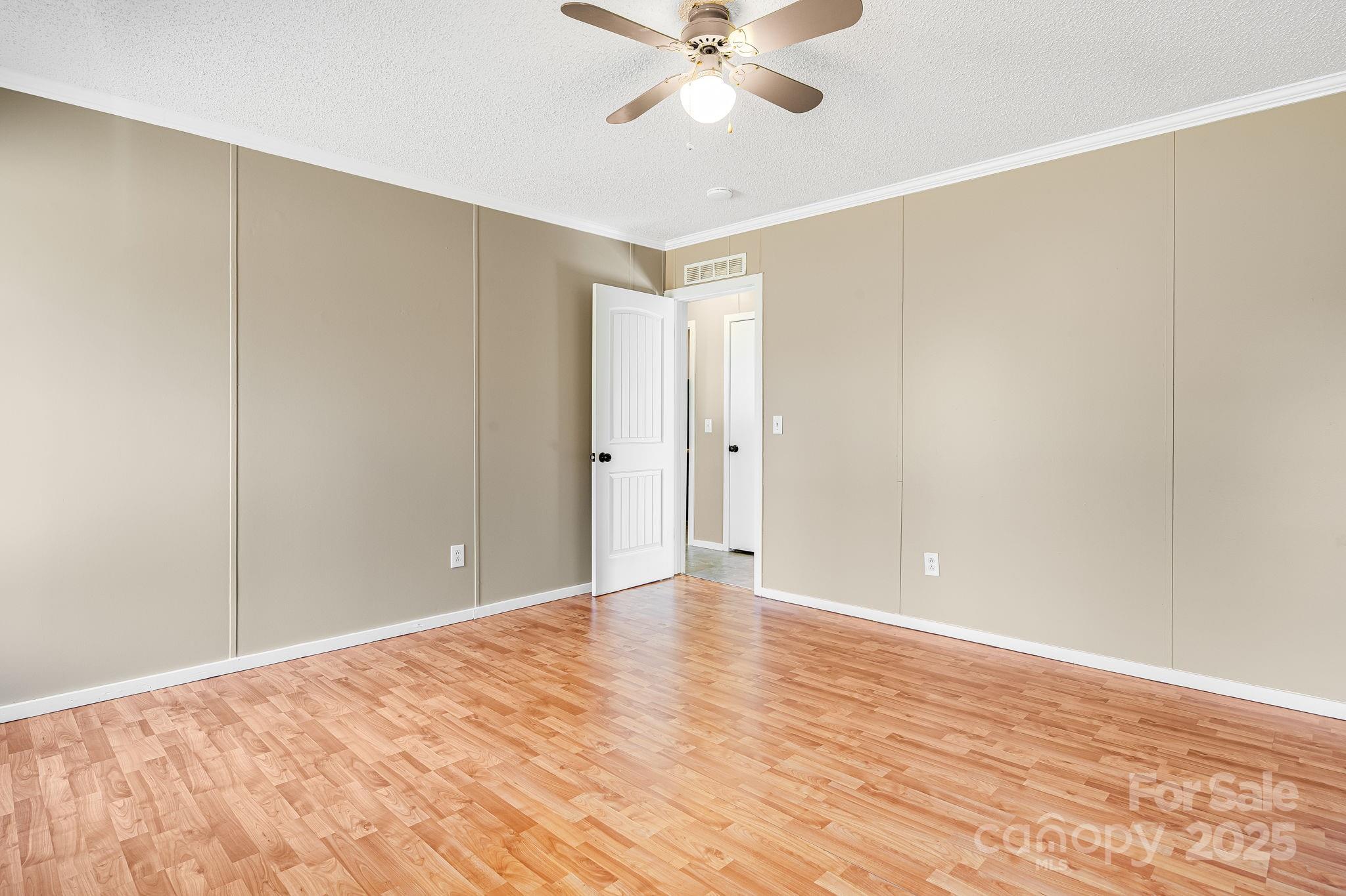 15 Cyrus Lane Weaverville NC 28787