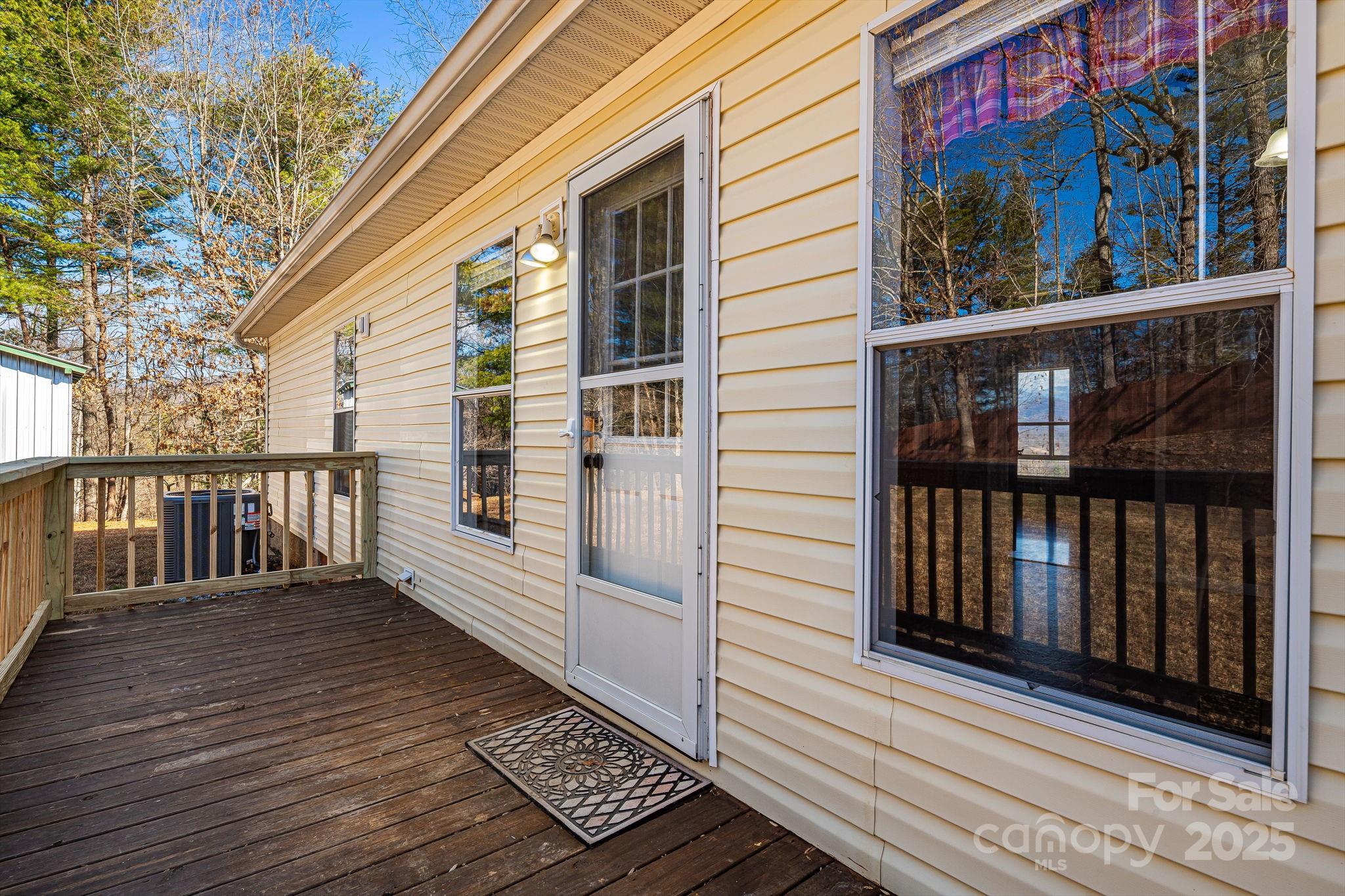 15 Cyrus Lane Weaverville NC 28787