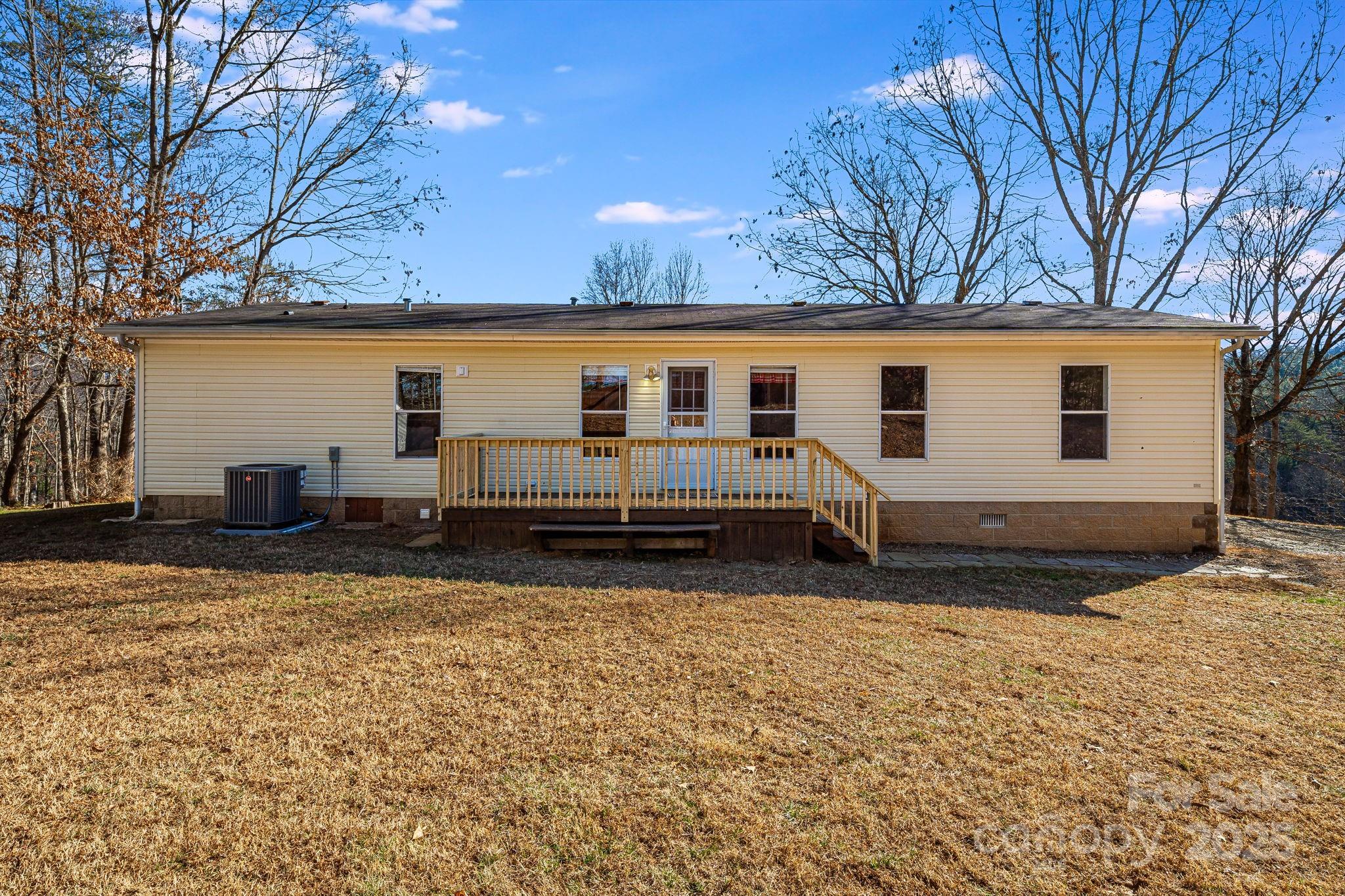 15 Cyrus Lane Weaverville NC 28787