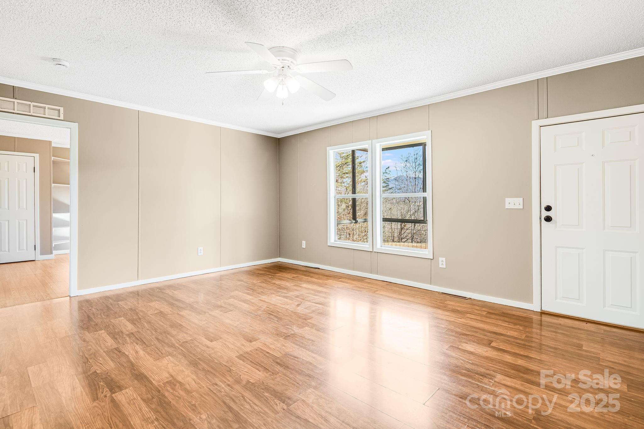 15 Cyrus Lane Weaverville NC 28787