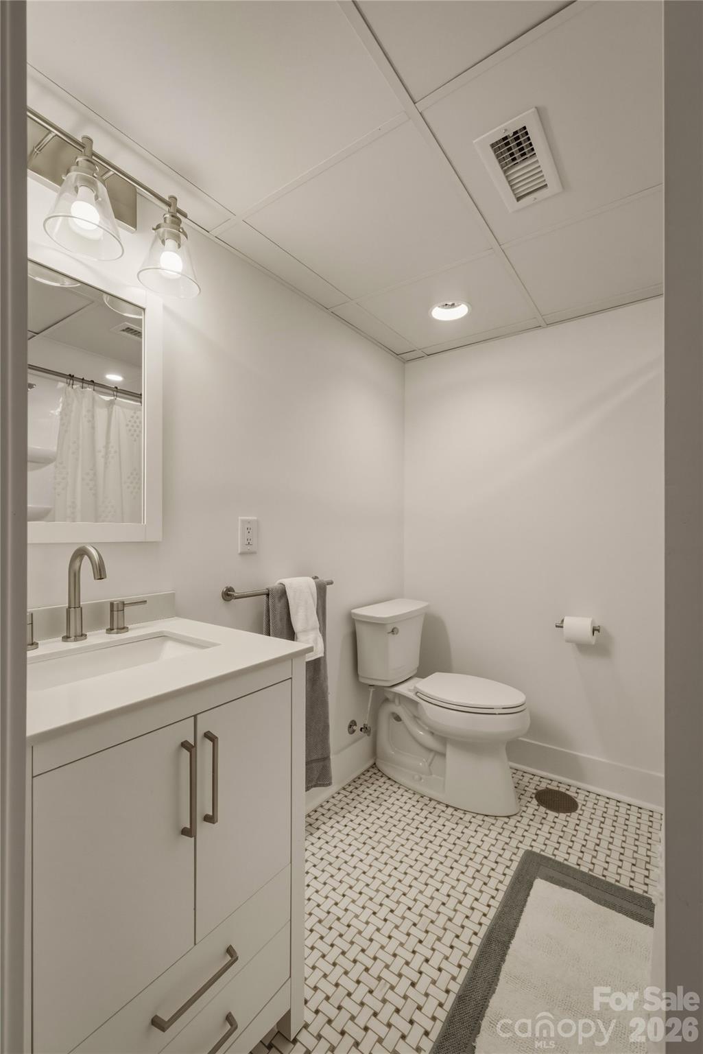 319 W Union Street Morganton NC 28655