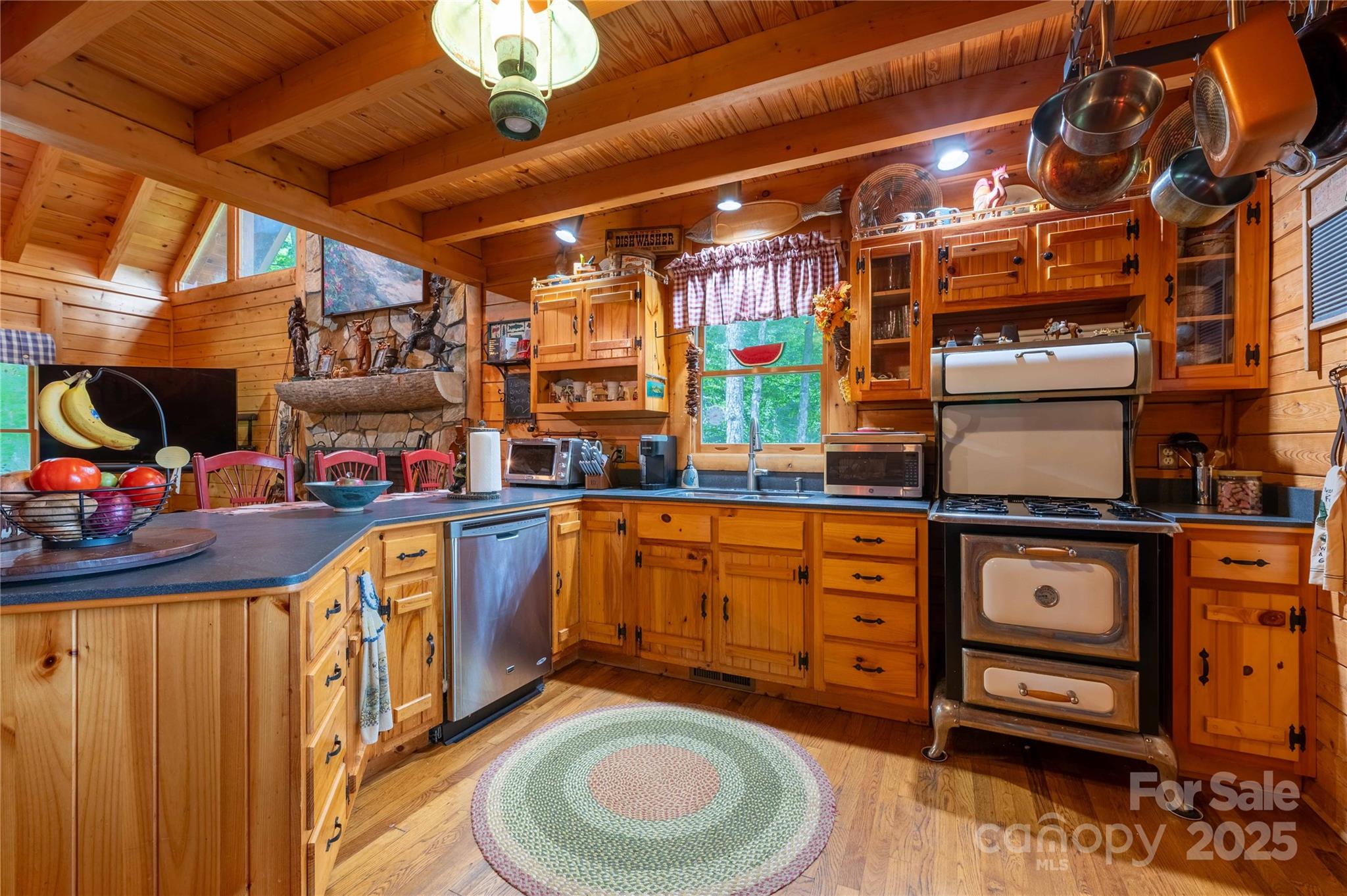 238 Falling Water Drive Burnsville NC 28714