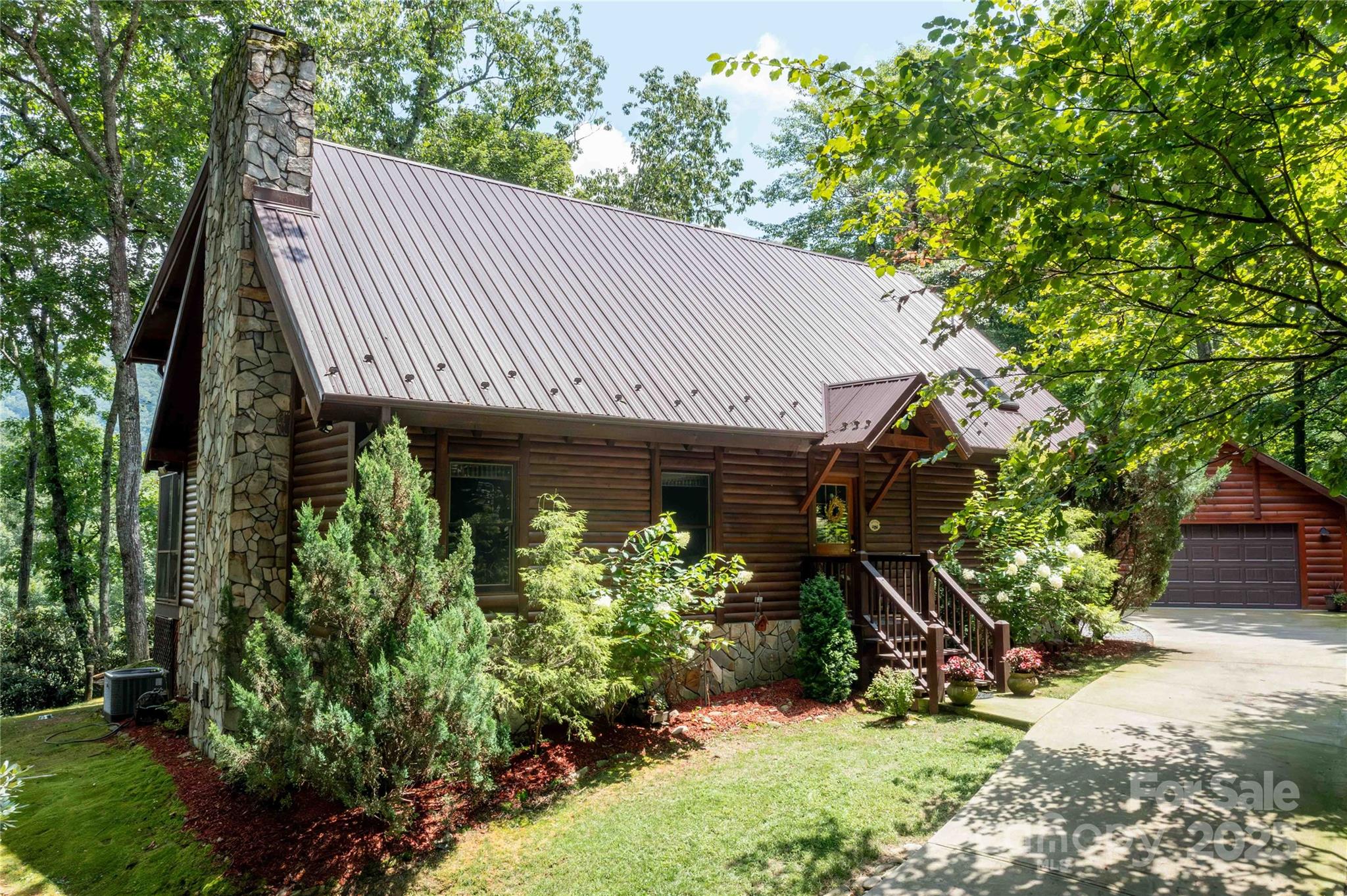 238 Falling Water Drive Burnsville NC 28714