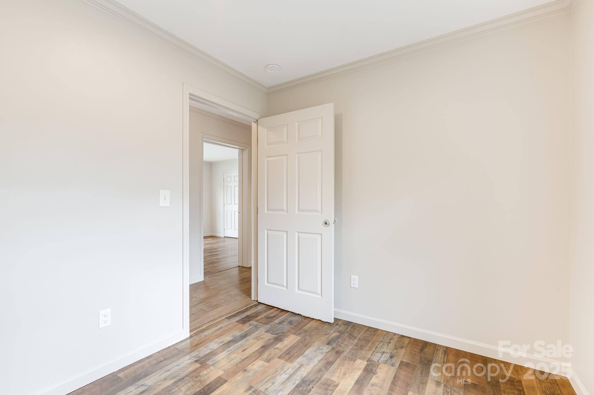 6 Deaver Park Circle Asheville NC 28806