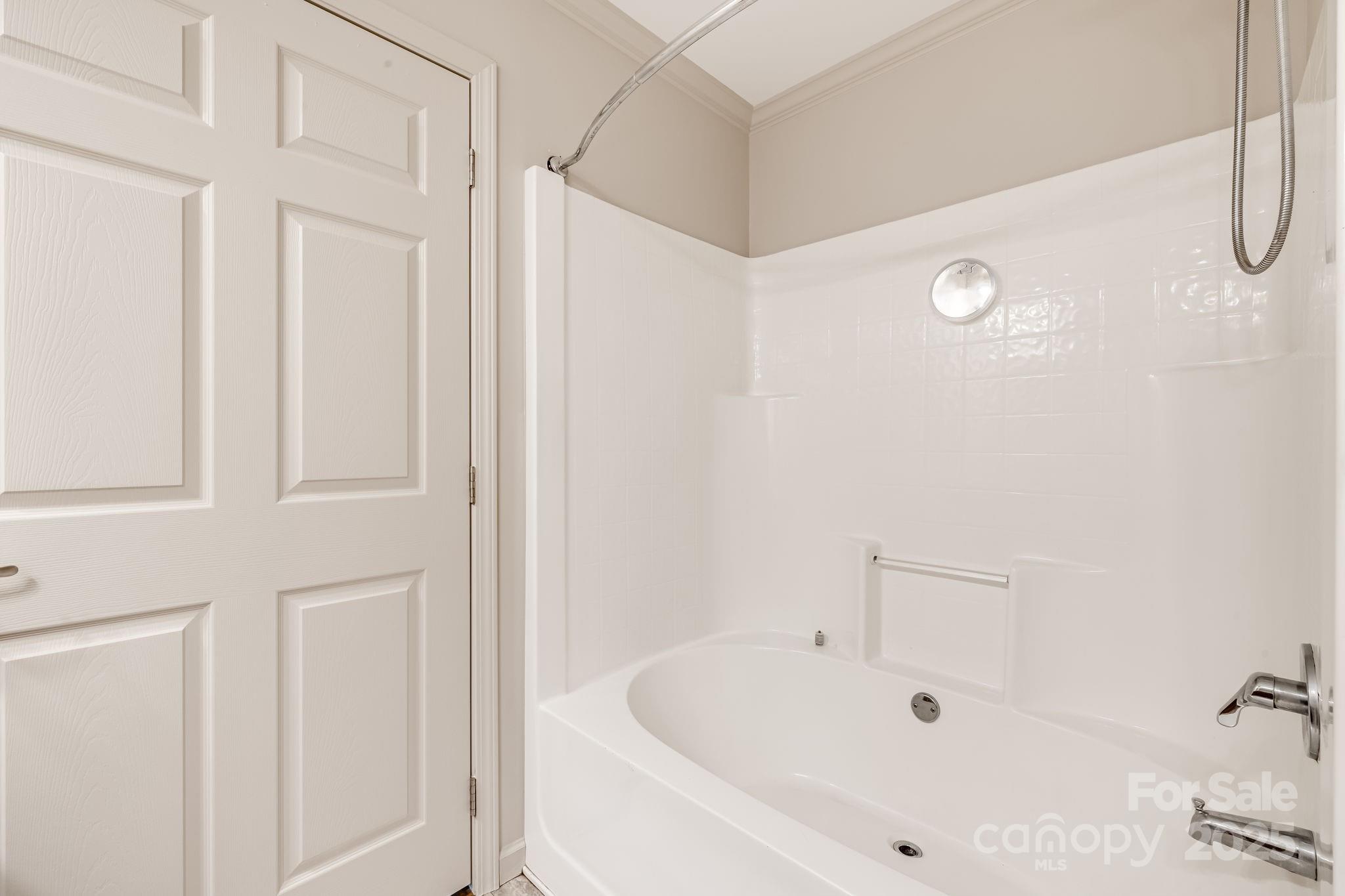 6 Deaver Park Circle Asheville NC 28806