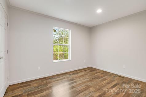 6 Deaver Park Circle Asheville NC 28806