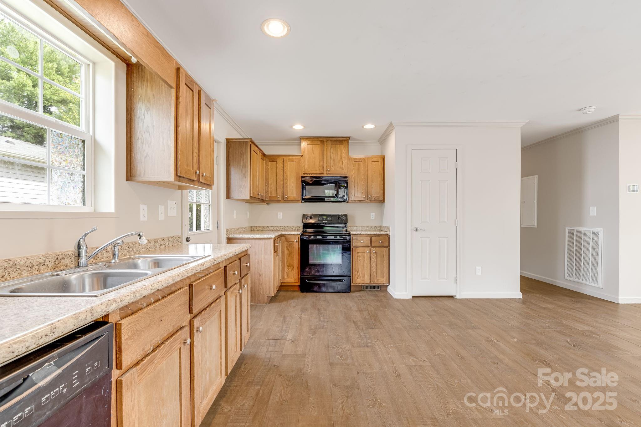 6 Deaver Park Circle Asheville NC 28806