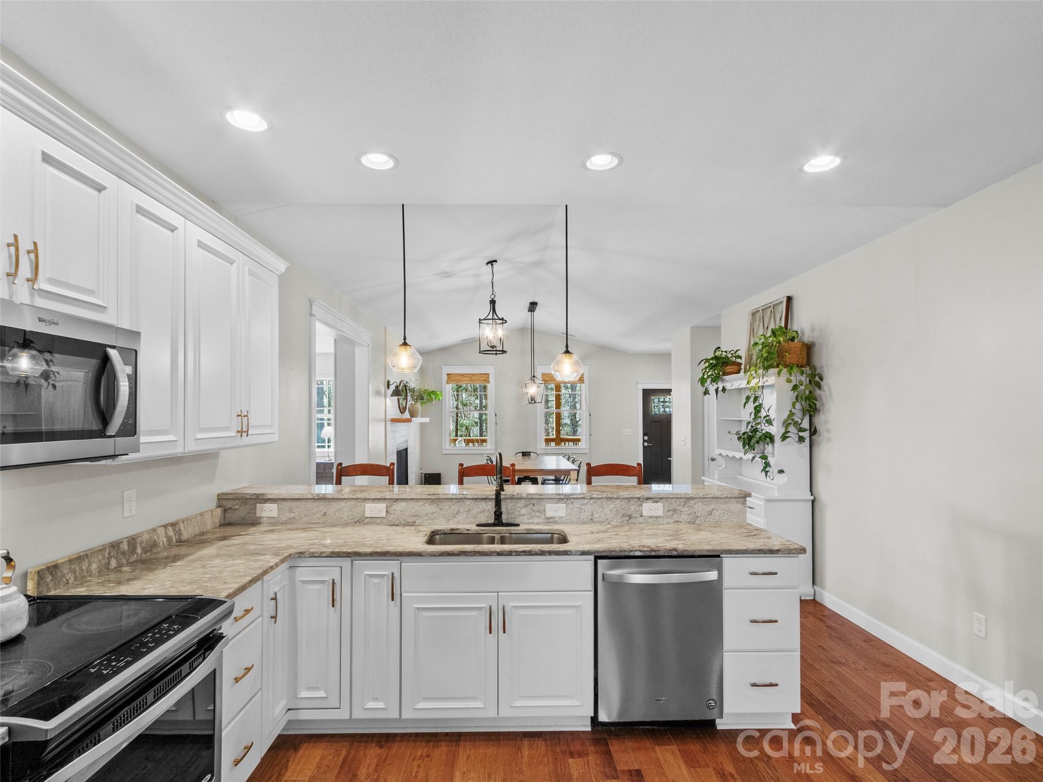 80 Mckenzie Drive Marshall NC 28753