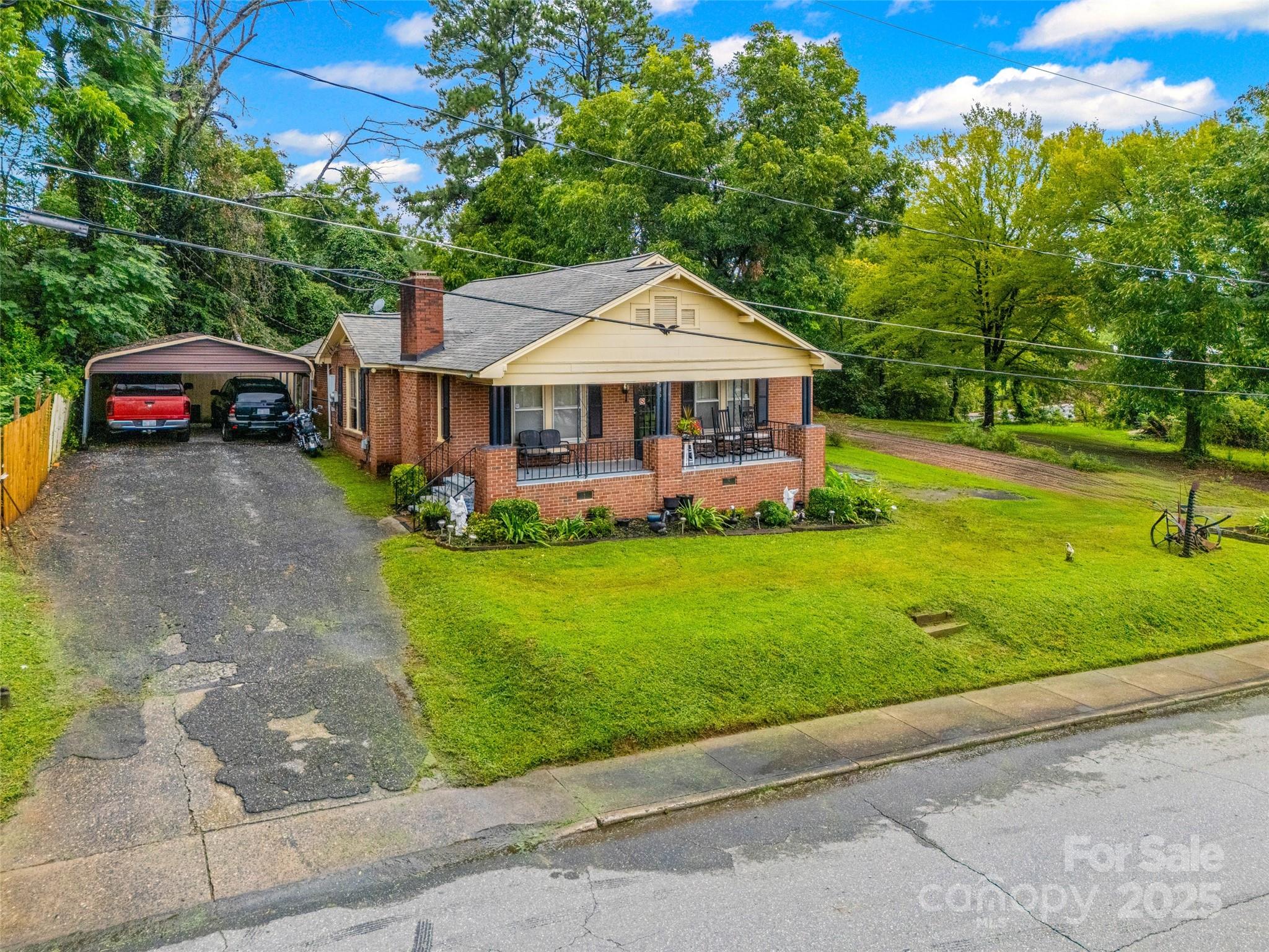 116 Kenworthy Avenue Lowell NC 28098