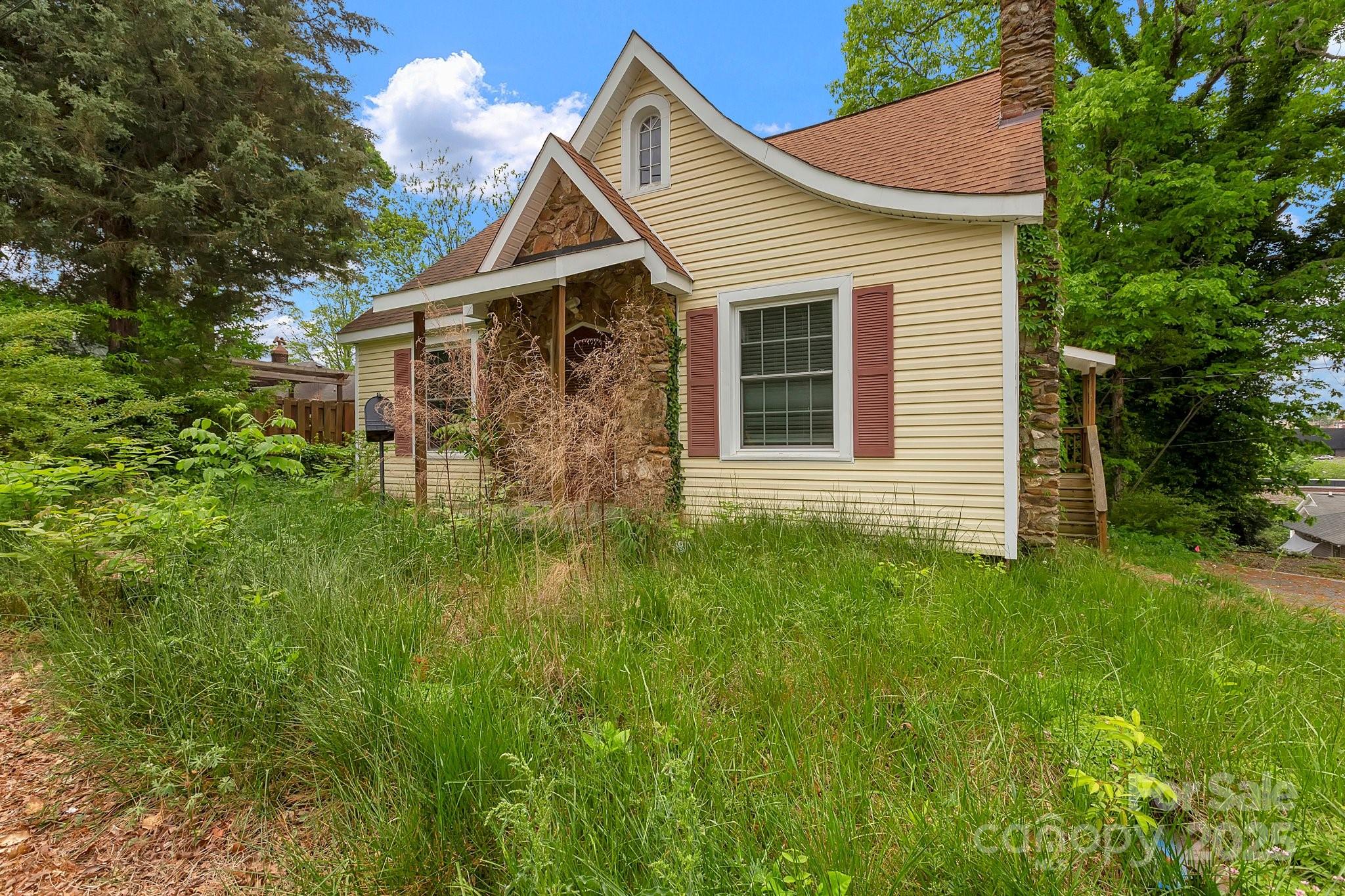 114 S 5th Street Albemarle NC 28001