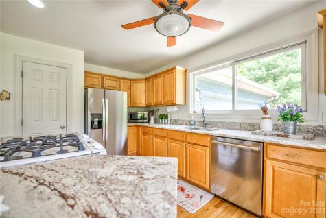 238 Ama Way Weaverville NC 28787