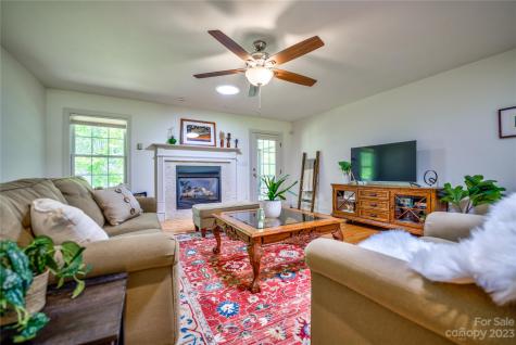 238 Ama Way Weaverville NC 28787